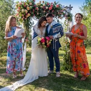 Meet your Posher, Eva